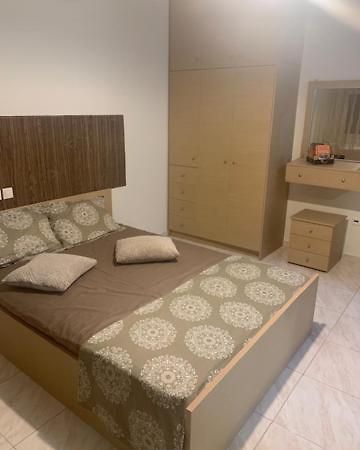 Elin Loft Rooms Flogita Bagian luar foto